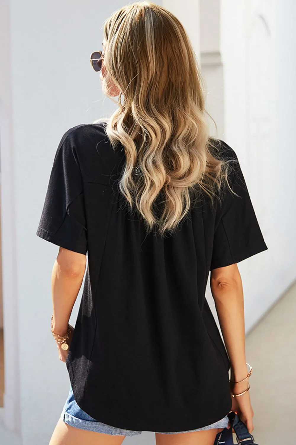 *APP EXCLUSIVE* Buttoned Notched Neck Short Sleeve Top