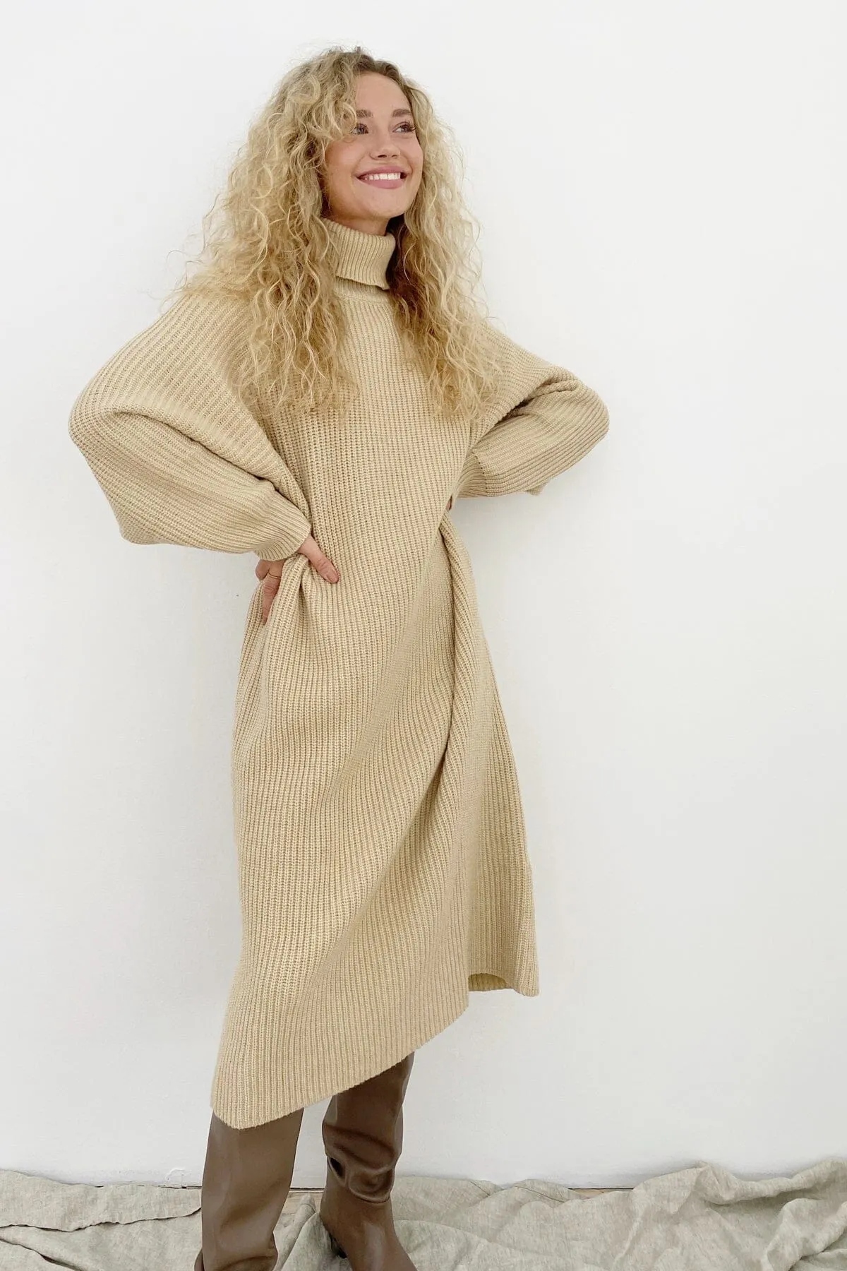 Boston Knitted Dress - Beige