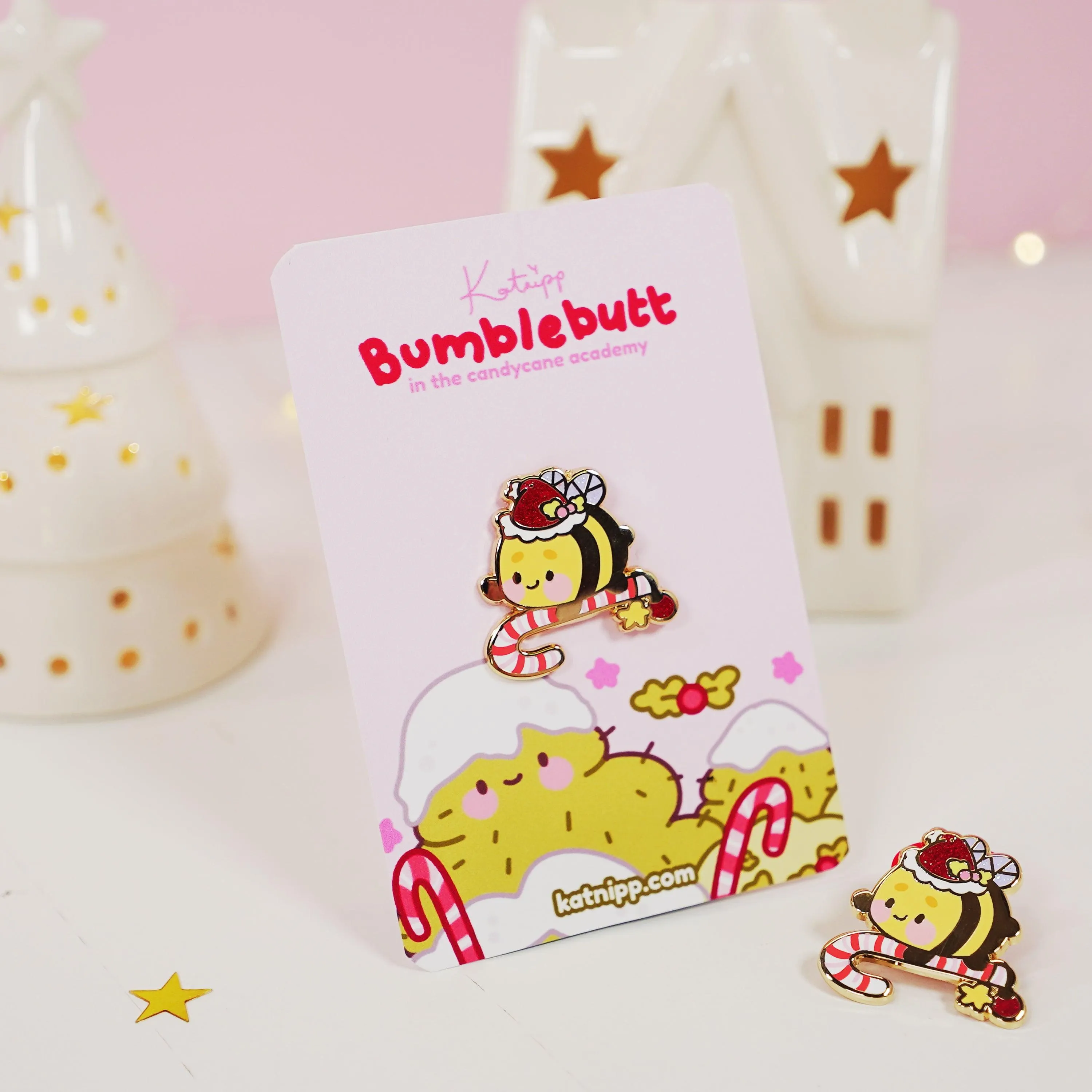 Bumblebutt Christmas Enamel Pin | Kawaii Candy Cane Accessory | Festive Bumblebee Holiday Pin