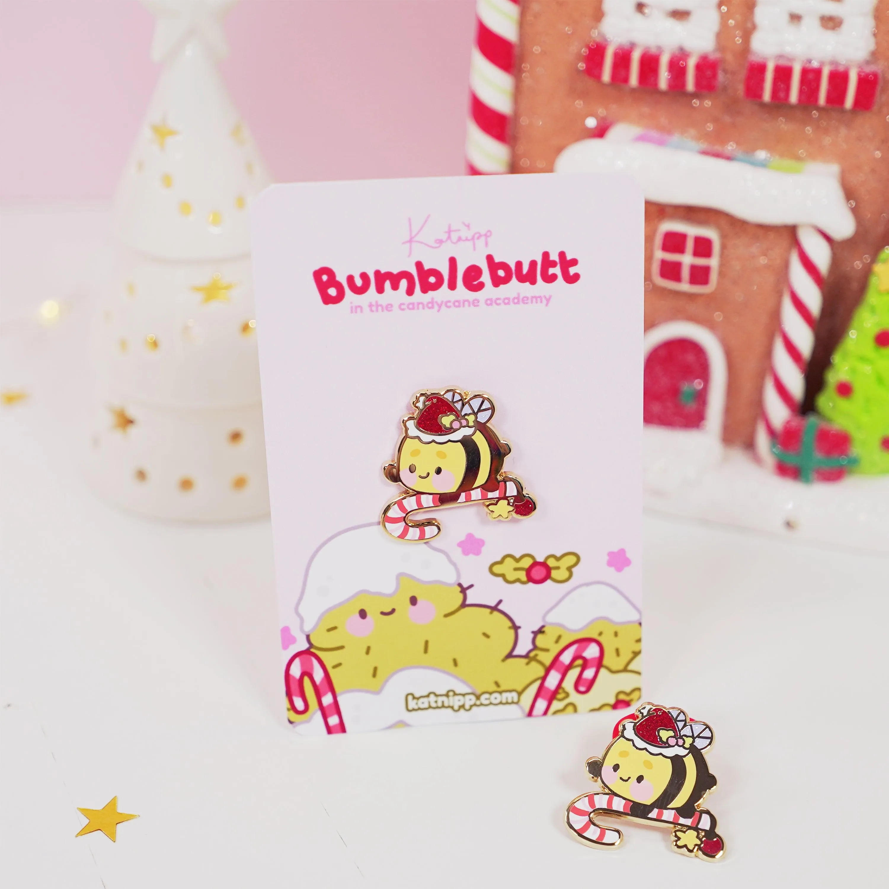 Bumblebutt Christmas Enamel Pin | Kawaii Candy Cane Accessory | Festive Bumblebee Holiday Pin