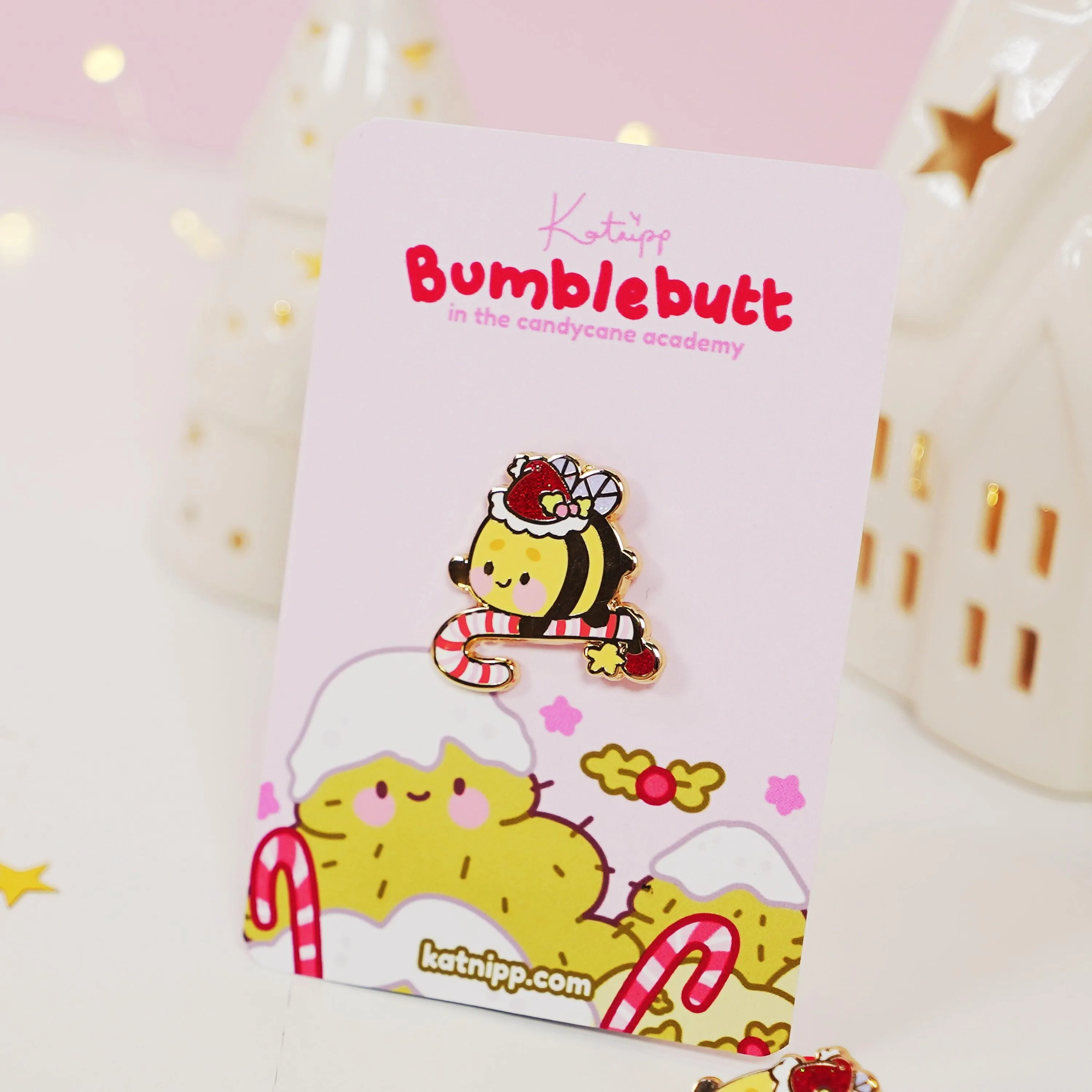 Bumblebutt Christmas Enamel Pin | Kawaii Candy Cane Accessory | Festive Bumblebee Holiday Pin