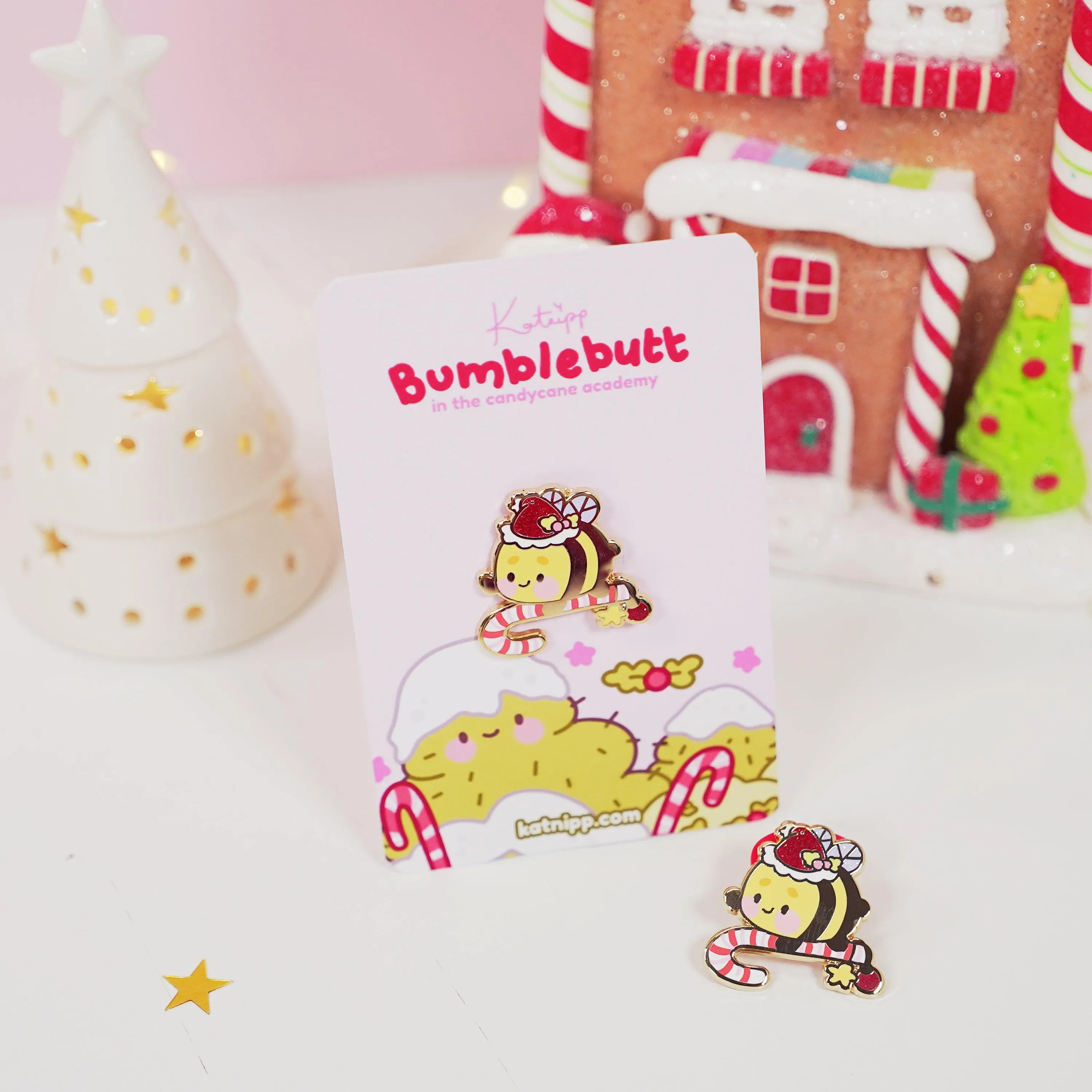 Bumblebutt Christmas Enamel Pin | Kawaii Candy Cane Accessory | Festive Bumblebee Holiday Pin