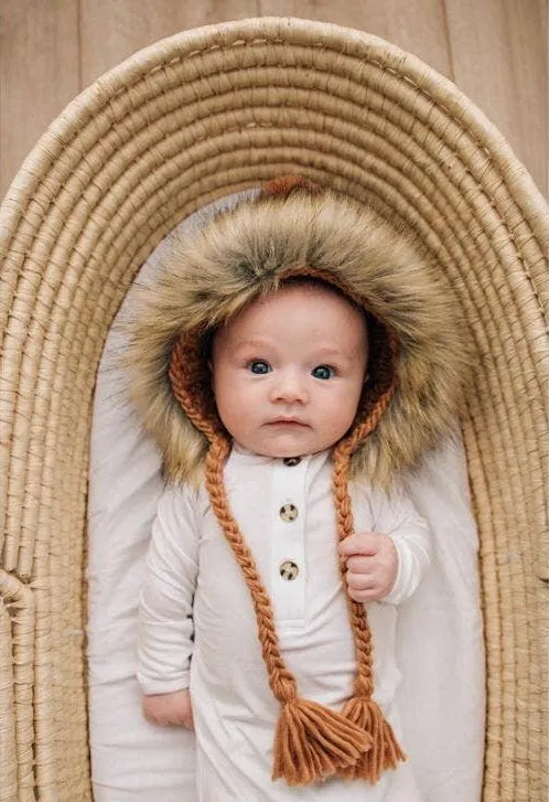 Fur Bonnet in Pecan