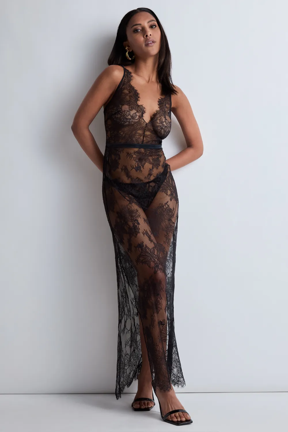 Histoire D’un Soir Long Lace Nightie