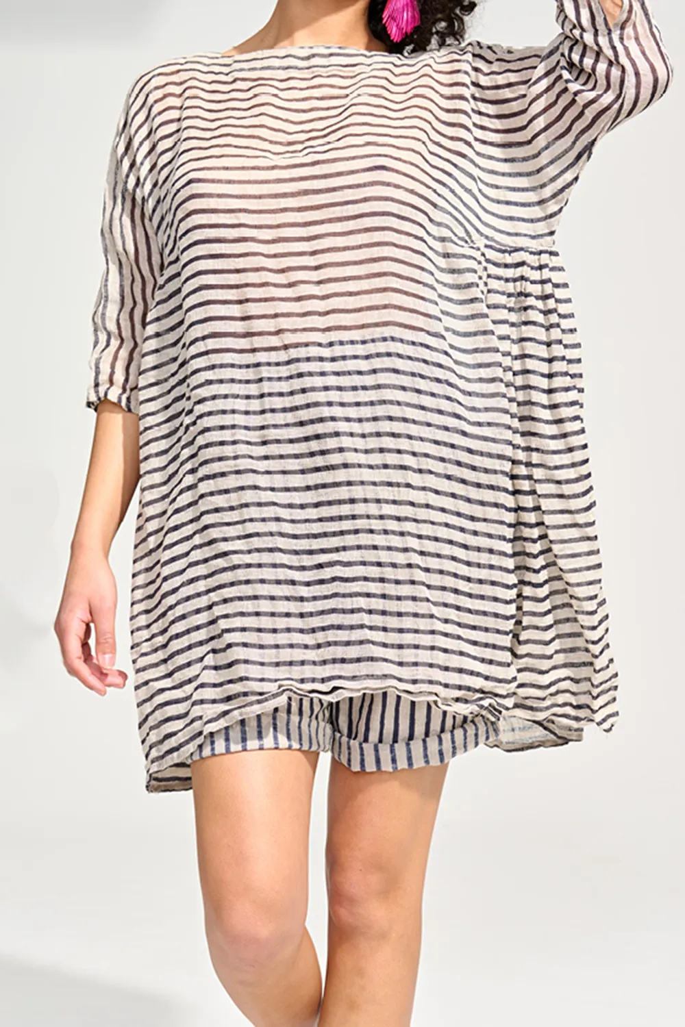 Shorts in Flax with Navy Mini Stripe