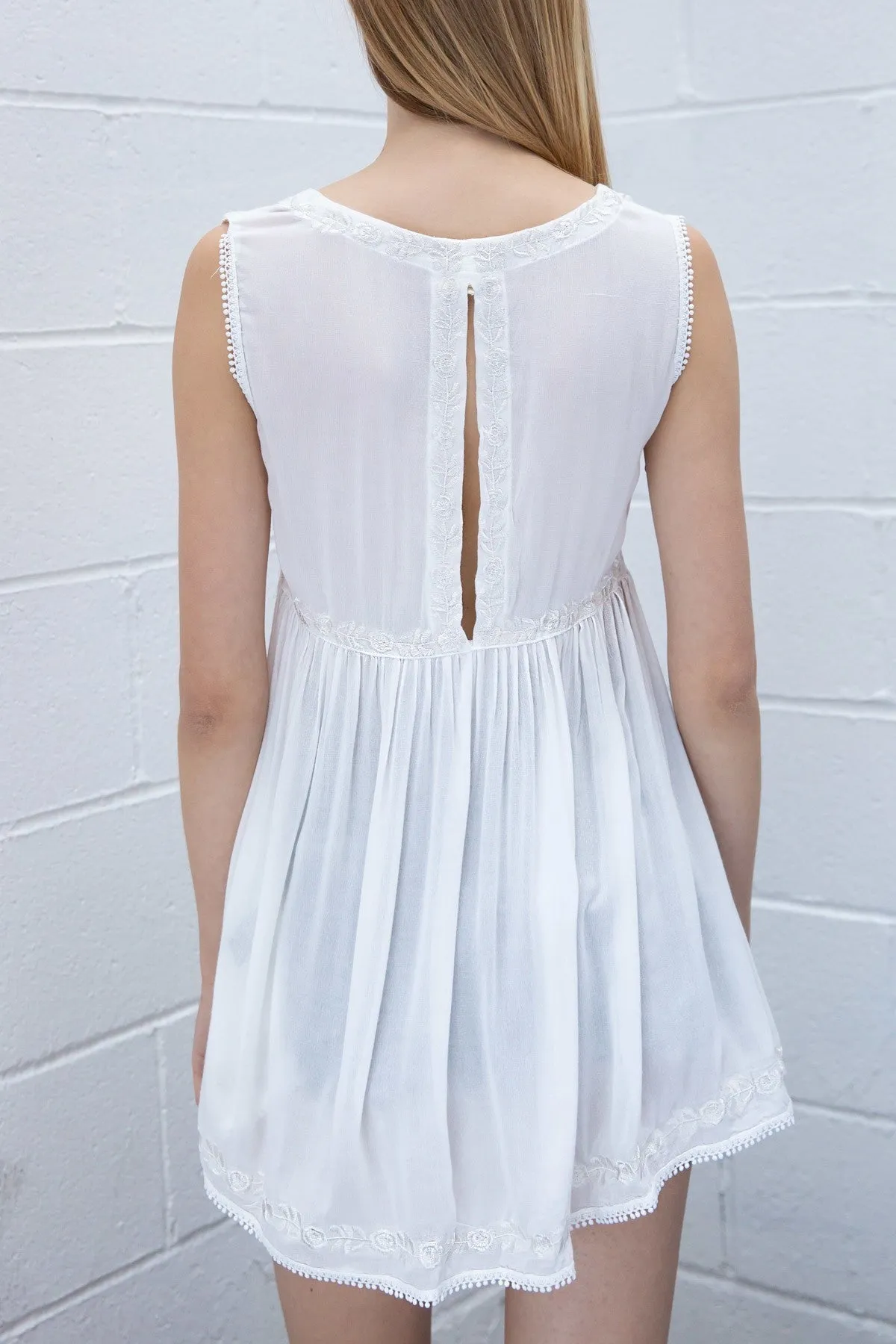 Sleeveless Knit Babydoll Top With Embrodiery - Blue Sage